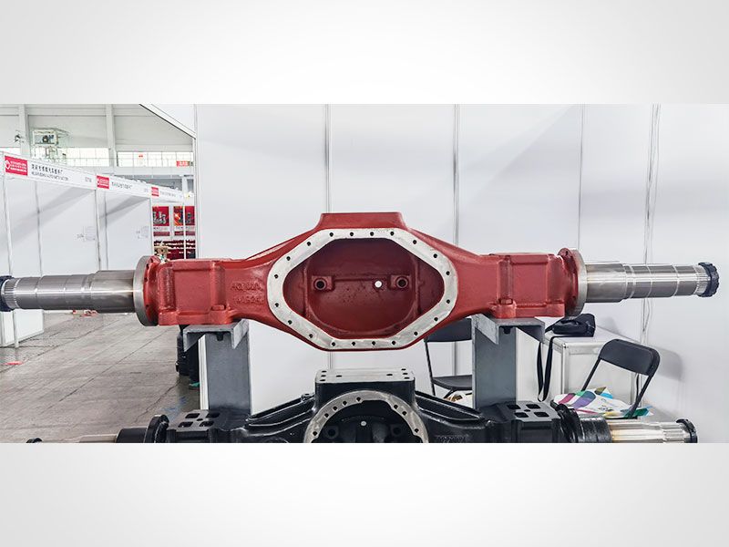 驅(qū)動橋的重要組成之一，汽車后橋殼總成